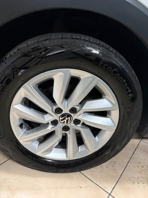 Volkswagen T-Cross 1.6 TDI DSG SCR Style
