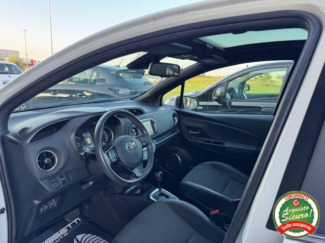 TOYOTA Yaris 1.5 Hybrid 5 porte Active ANCHE NEOPATENTATI