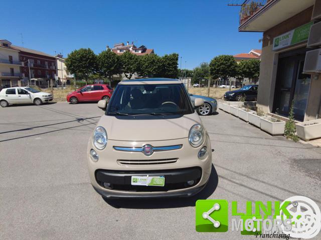 FIAT 500L pop star