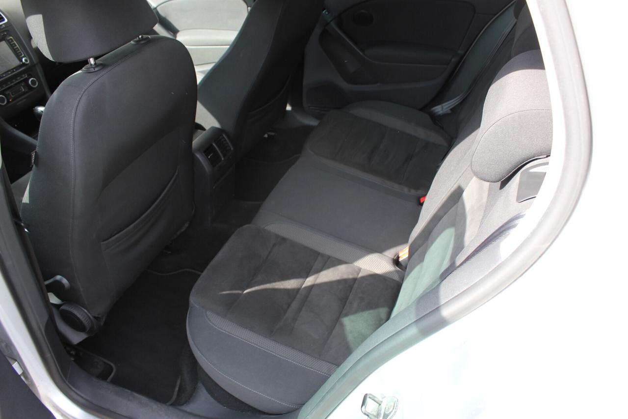 Volkswagen Golf 2.0 TDI 140CV DSG 5p. Highline SENSORI POST. GARANZIA "MOOVE" 12 MESI