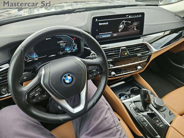 BMW 530 Serie 5 G31 Touring 530e ( PHEV ) Touring xdrive L