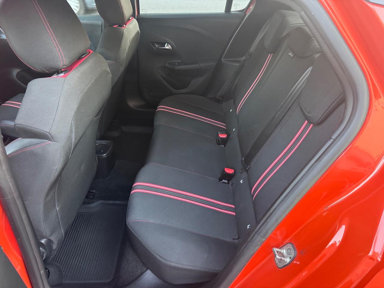 Opel Corsa 1.5 D 100 CV GS Line neopaten garanzia 12 m