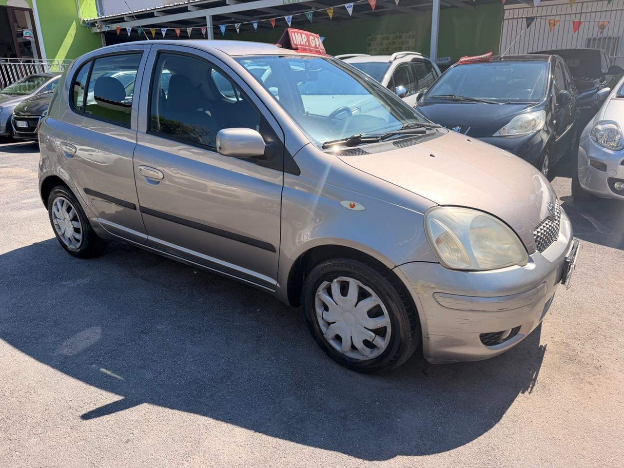 Toyota Yaris 1.3 BENZ/GPL 12/2003
