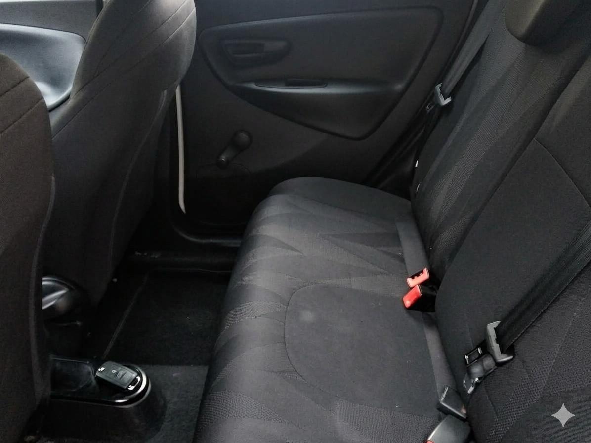 LANCIA Ypsilon 3ª serie - Ypsilon 1.2 69 CV 5 porte GPL Ecochic Gol