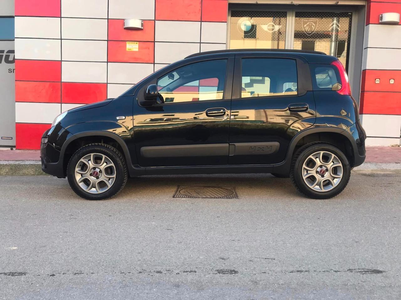 Fiat Panda 1.3 MJT 16V DPF 4x4 Climbing