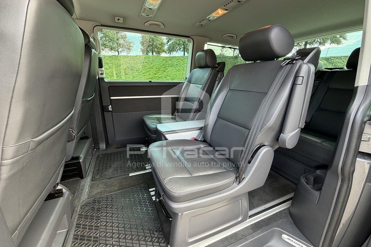 VOLKSWAGEN Multivan 2.0 BiTDI 180CV DSG Highline