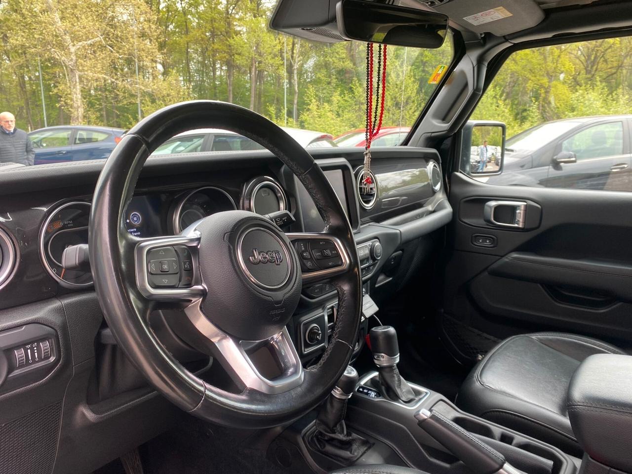 Jeep Wrangler Unlimited 2.2 Mjt II Sport