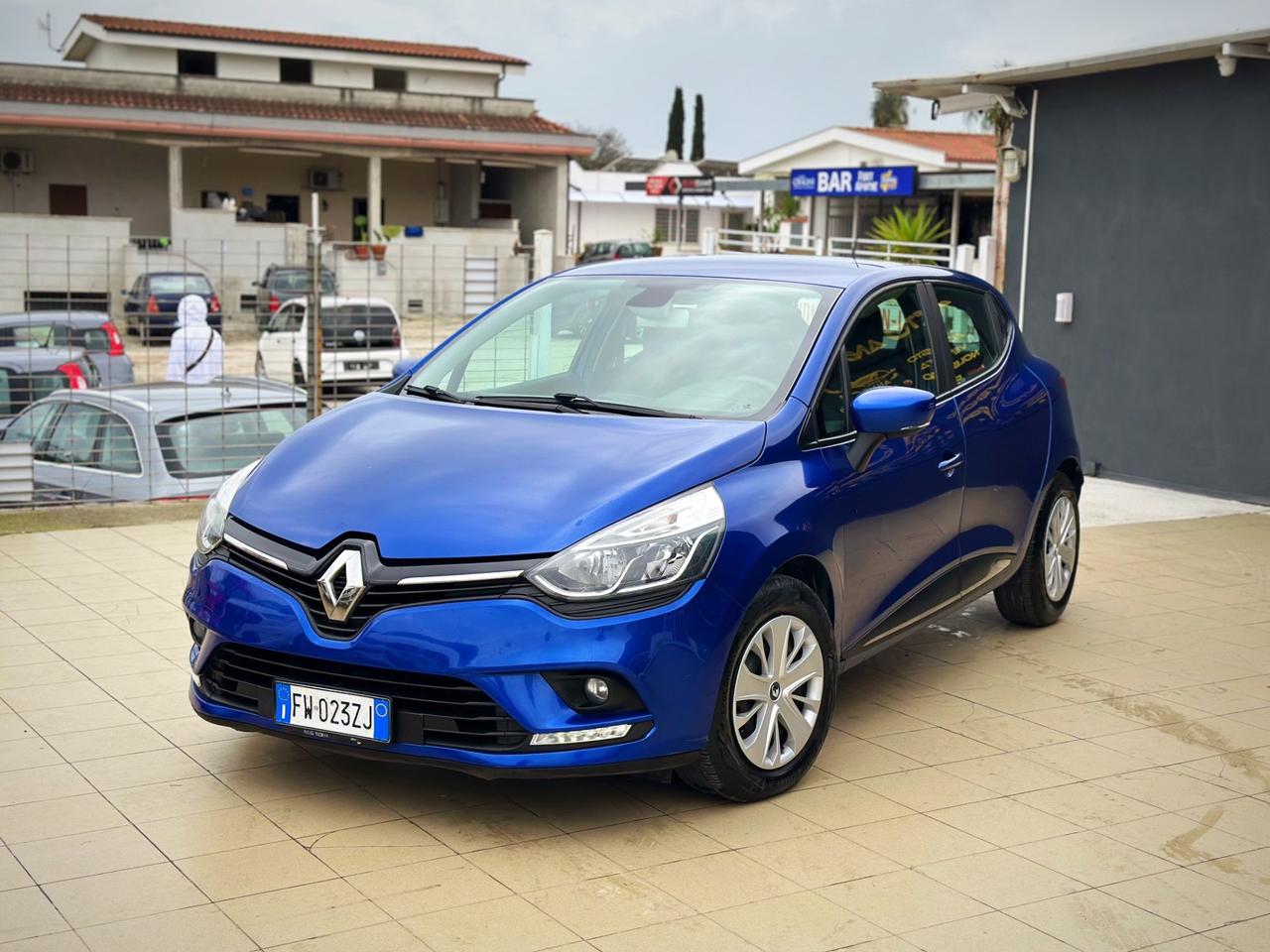 Renault Clio dCi 8V 75 CV 5 porte Life Garanzia 12 Mesi