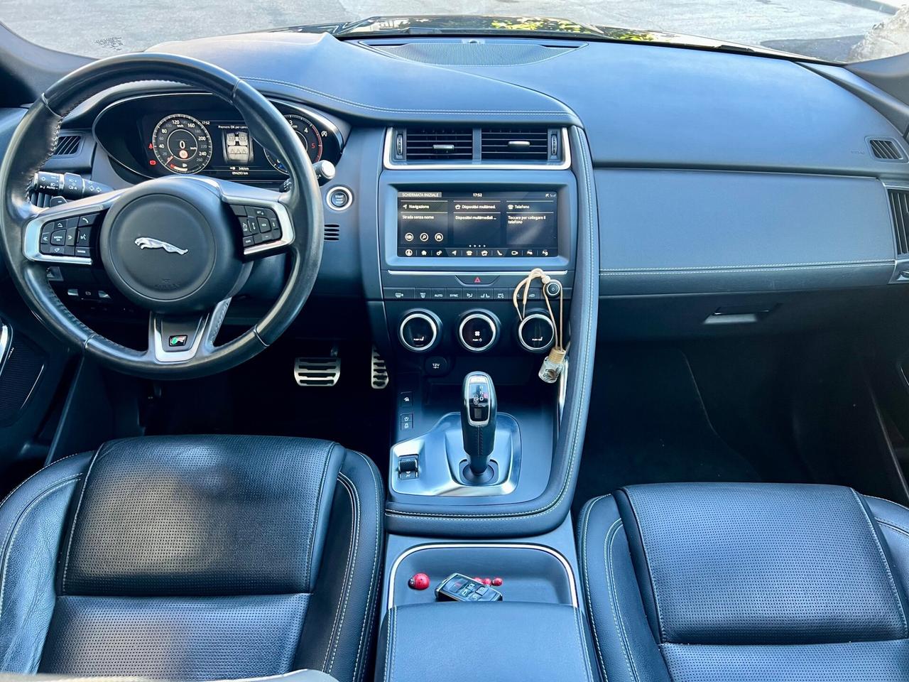 Jaguar E-Pace 2.0D 180 CV AWD aut. R-Dynamic SE