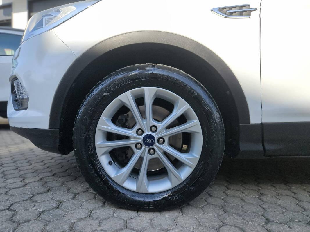 Ford Kuga 1.5 tdci Business s&s 2wd 120cv