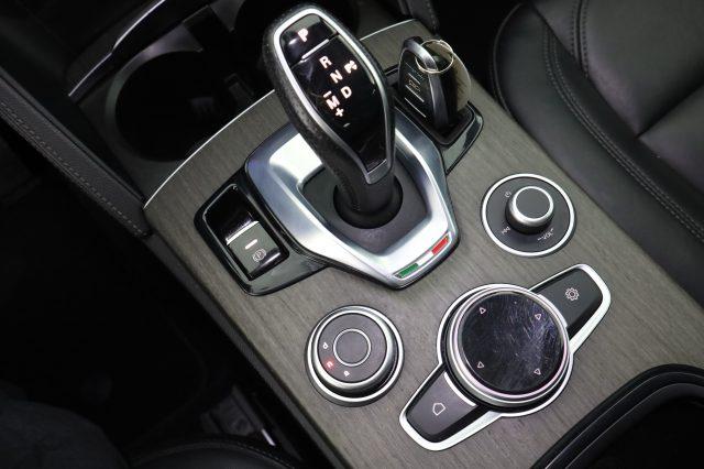 ALFA ROMEO Stelvio Stelvio 2.2 Turbodiesel 210 CV AT8 Q4 Ti