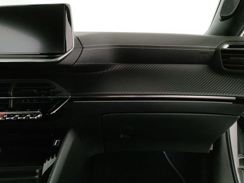 Peugeot 2008 2008 BlueHDi 130 S&S EAT8 GT