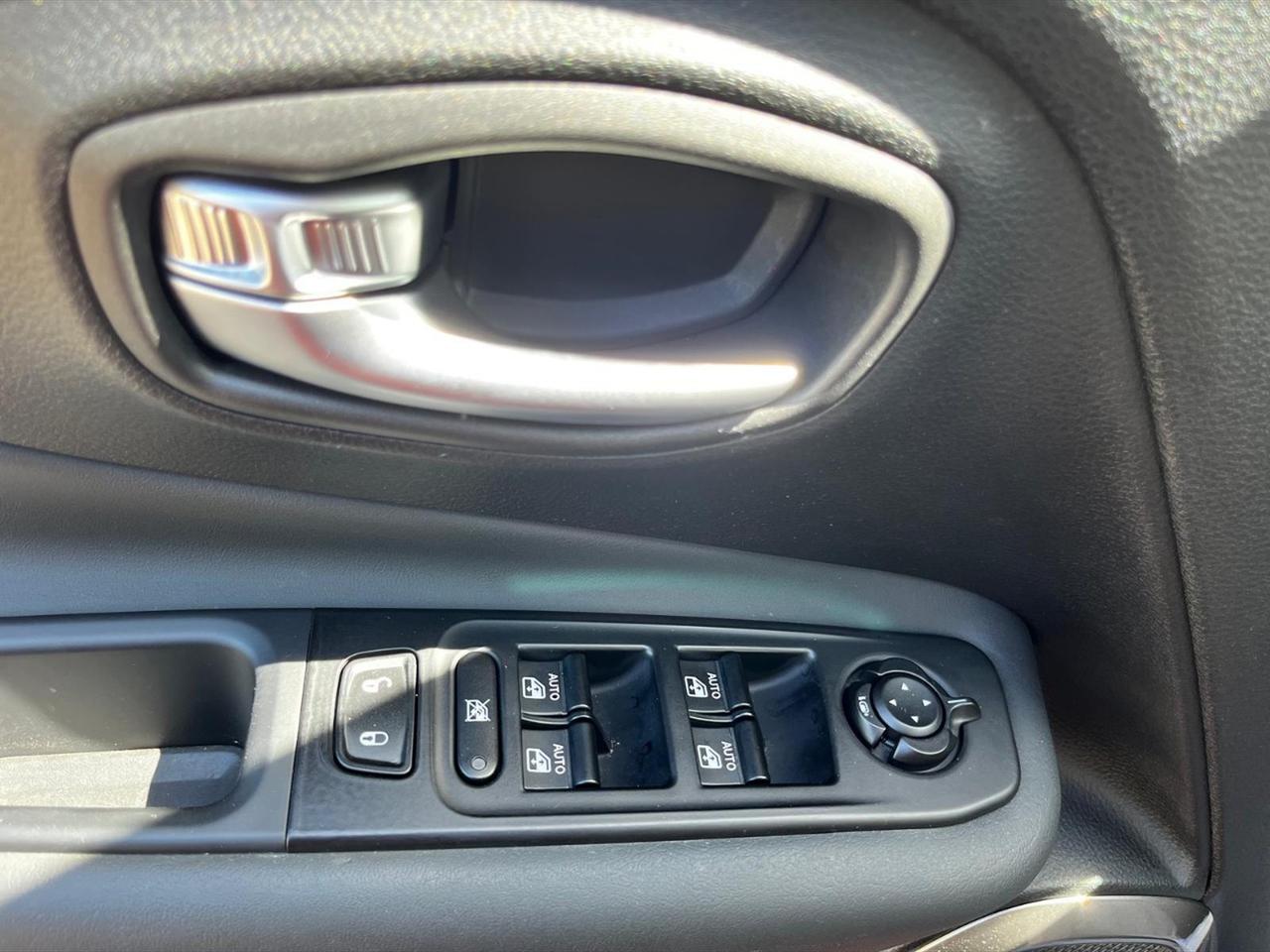 Jeep Renegade 1.5 turbo t4 mhev limited 2wd 130cv dct