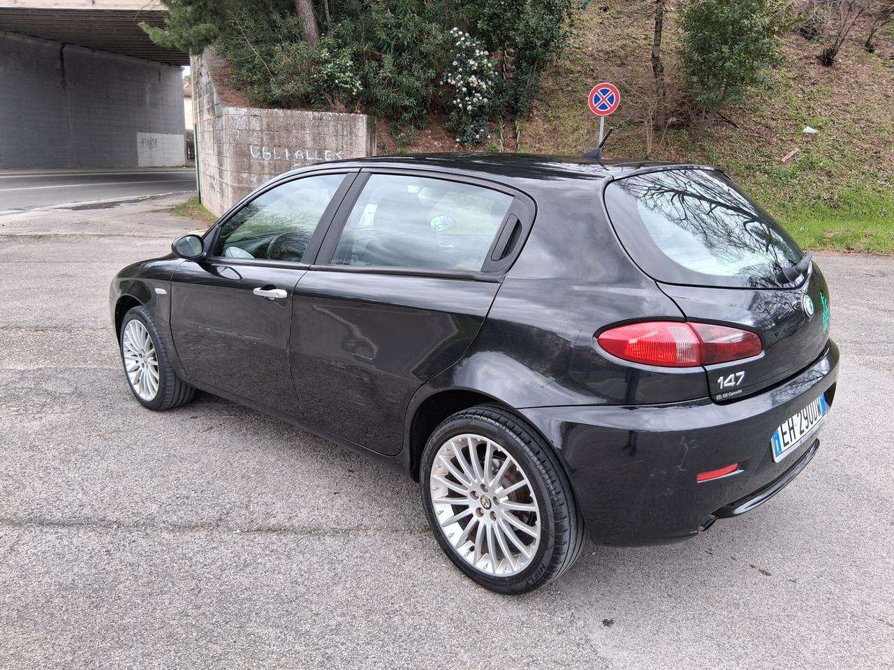 Alfa Romeo 147 1.9 JTD M-JET 16V 5 porte Exclusive