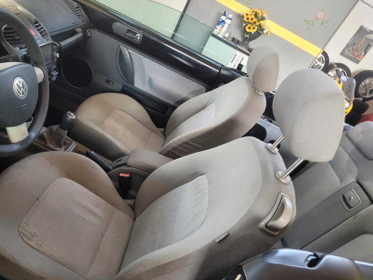 Volkswagen New Beetle 1.9 TDI 105CV Cabrio