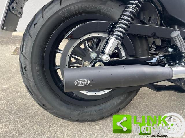 HARLEY-DAVIDSON 883 Iron Unico Proprietario