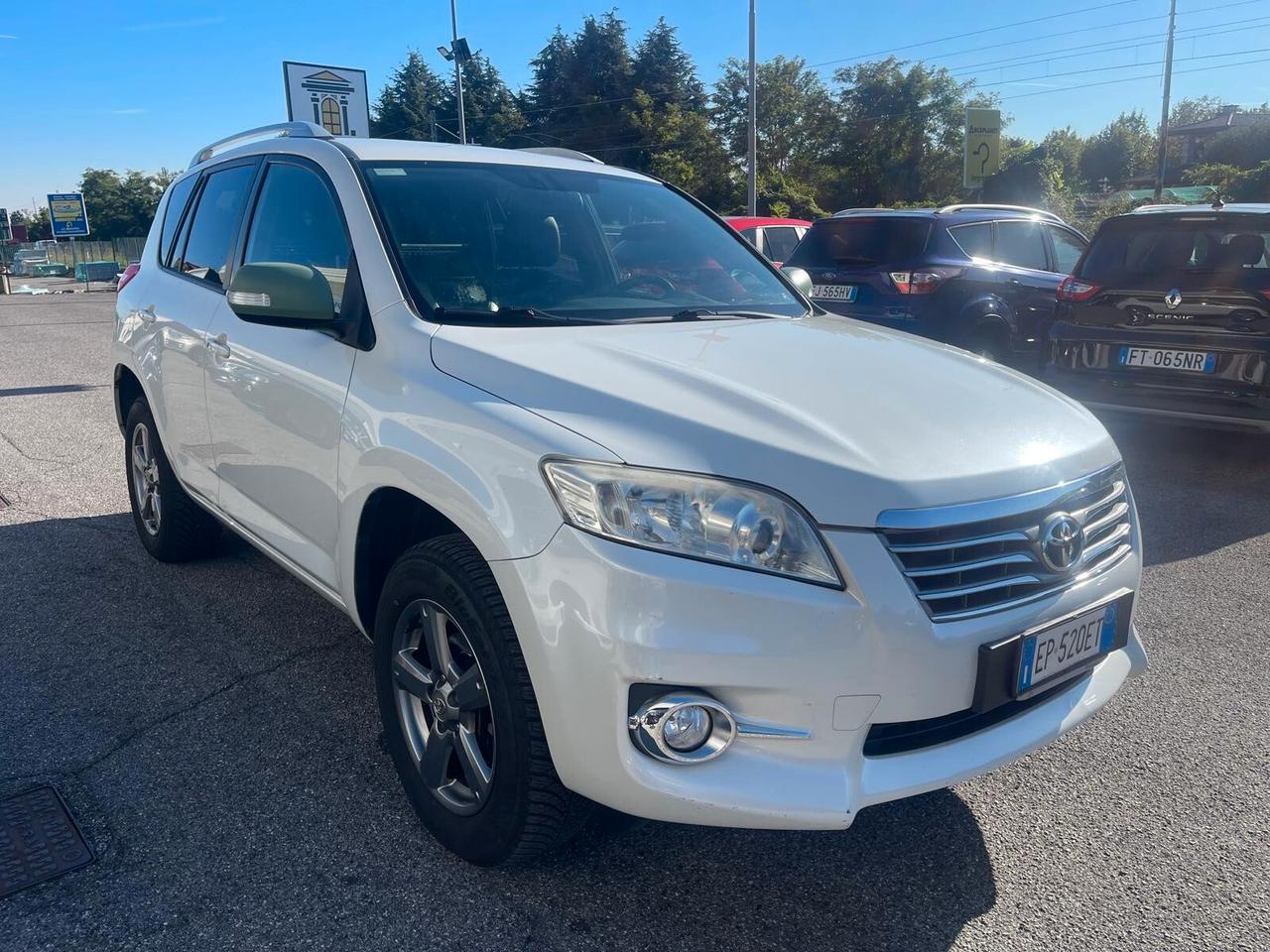 Toyota RAV 4 RAV4 2.2 D-4D 150 CV Lounge