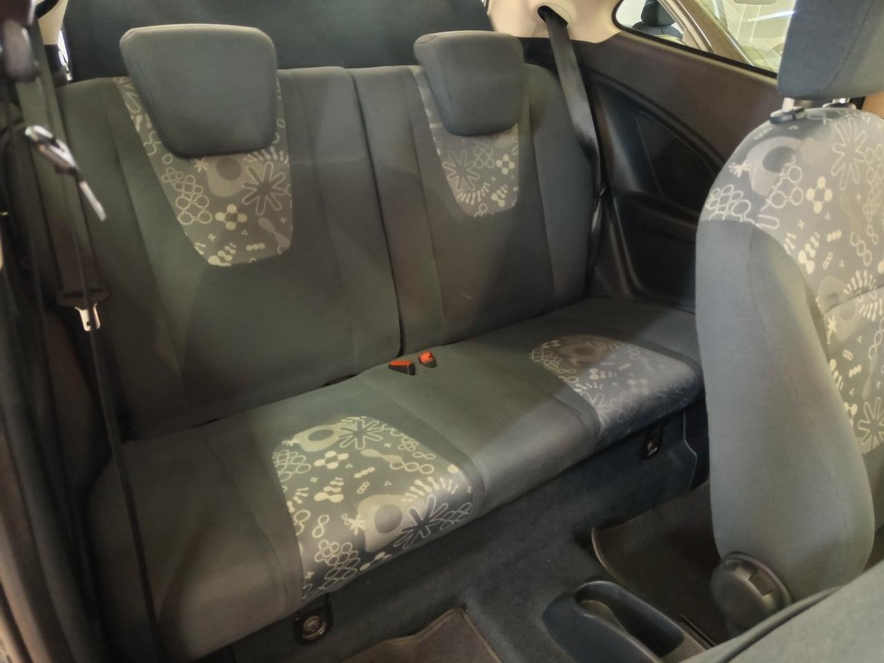 Ford Ka 1.2 benzina, 89 Mila chilometri ok neopatentati