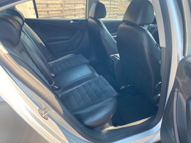 Volkswagen Passat 2.0 TDI DPF Highline