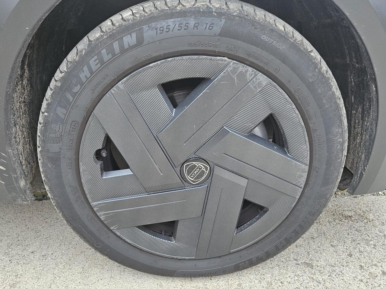 Lancia Ypsilon Nuova Ibrida My24 1.2 100cv