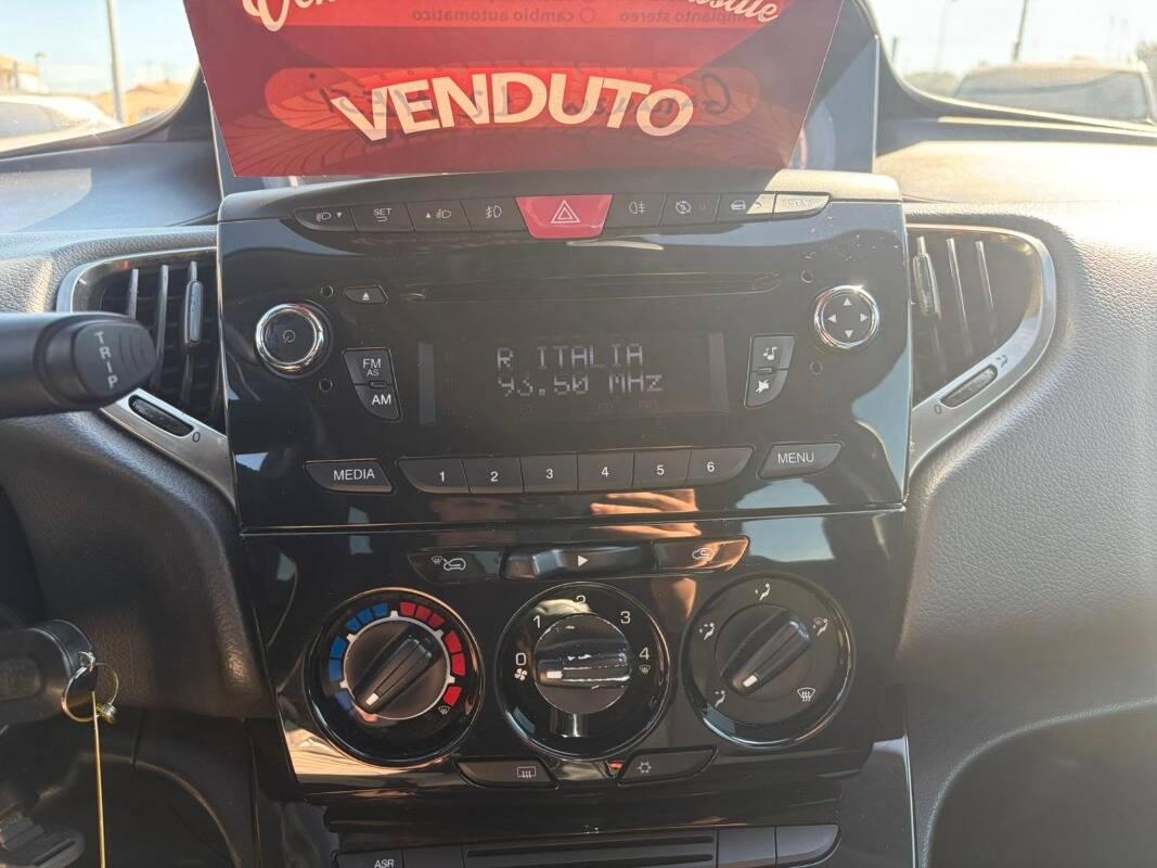 Lancia Ypsilon 1.3 mjt Platinum s&s 95cv