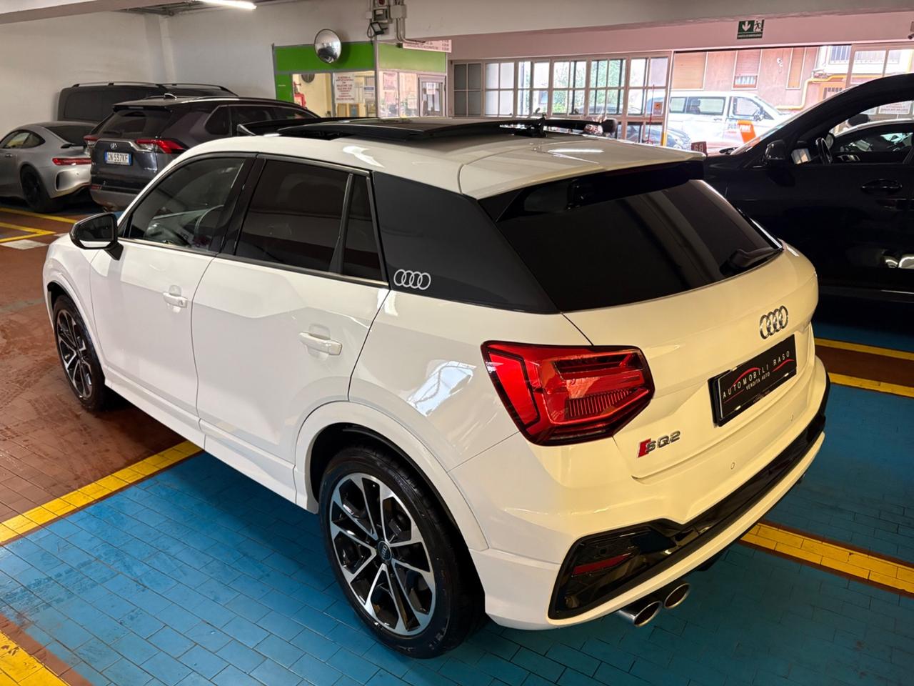 Audi Q2 SQ2 TFSI quattro S tronic sport attitude