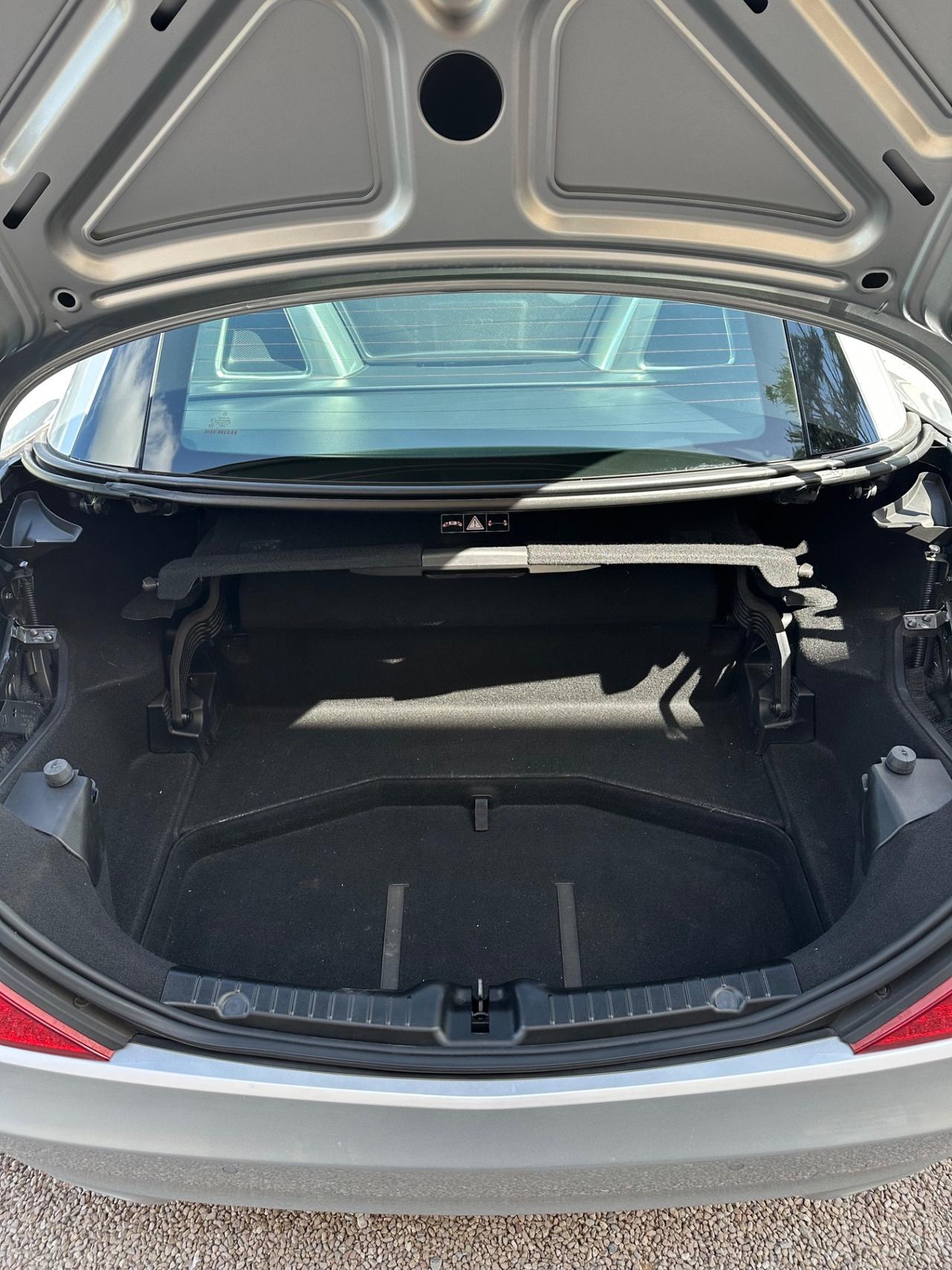 Mercedes-benz SLK 200 CGI sport