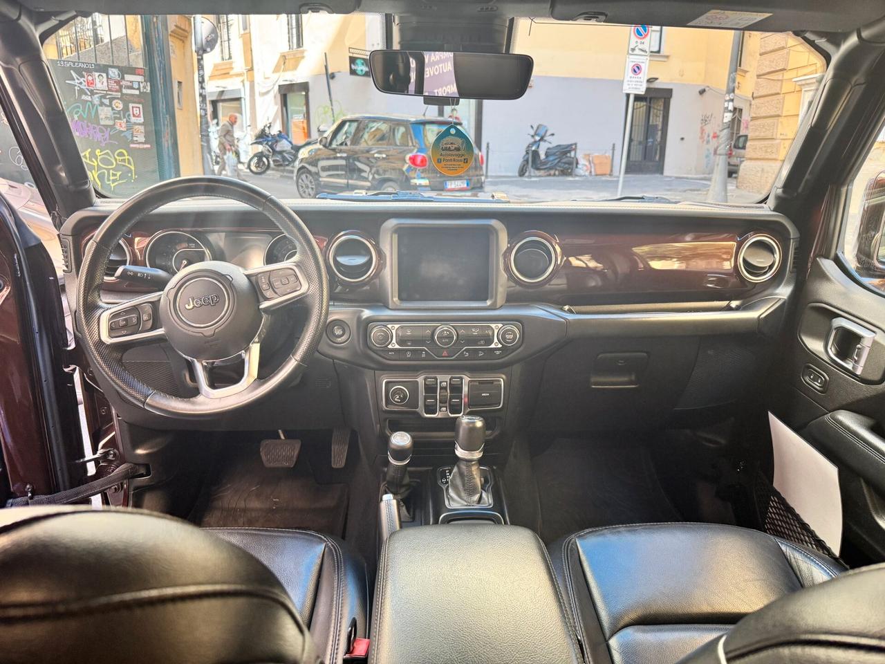 Jeep Wrangler Unlimited 2.2 Mjt II Sahara