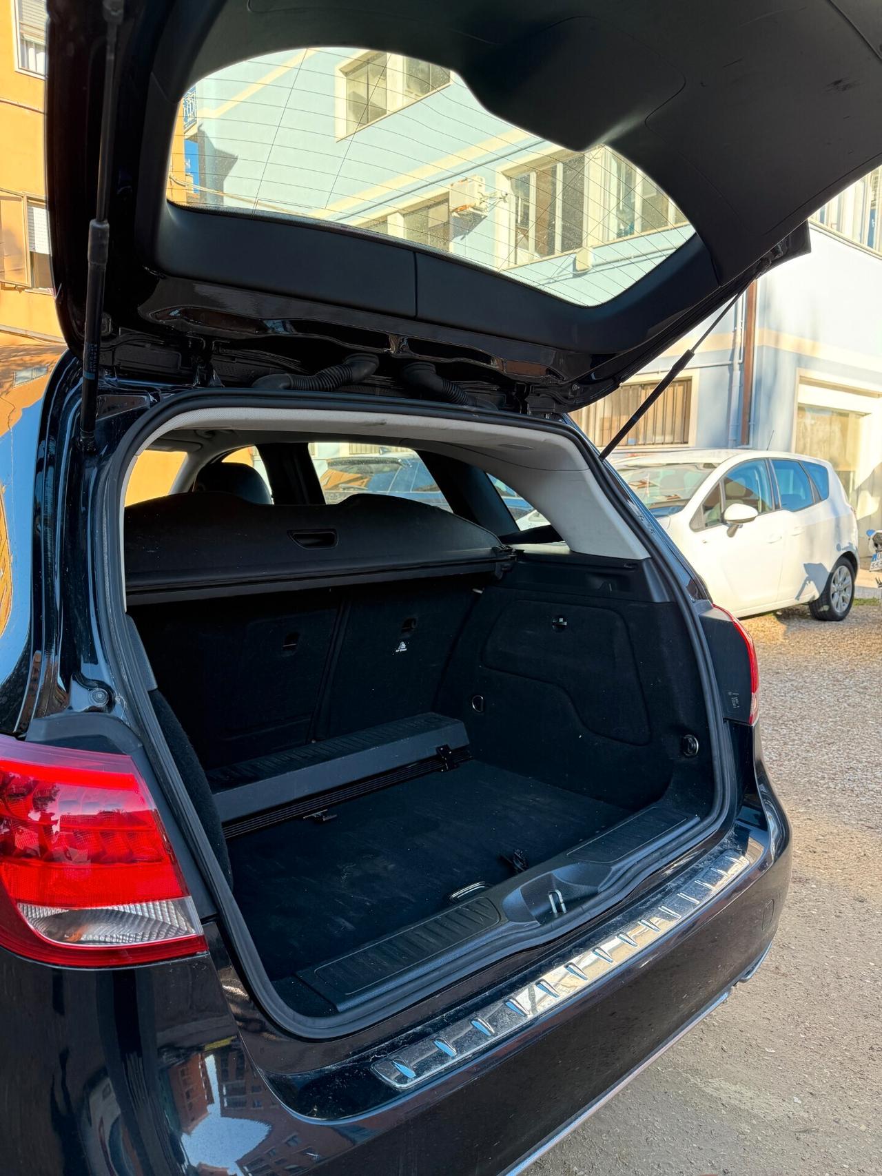 Mercedes-benz B 200 d Business