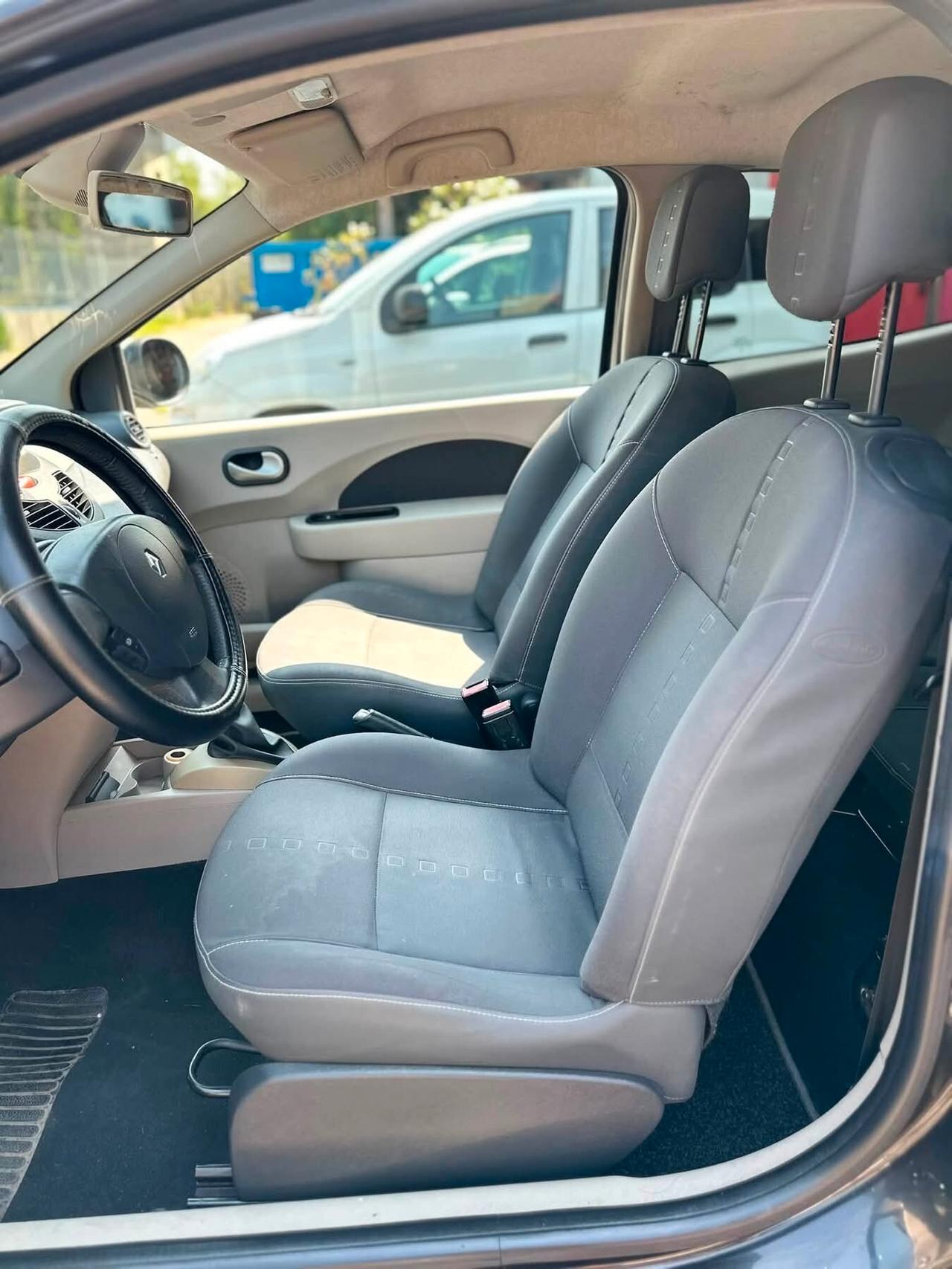 Renault Twingo 1.2 8V Dynamique neopatentati