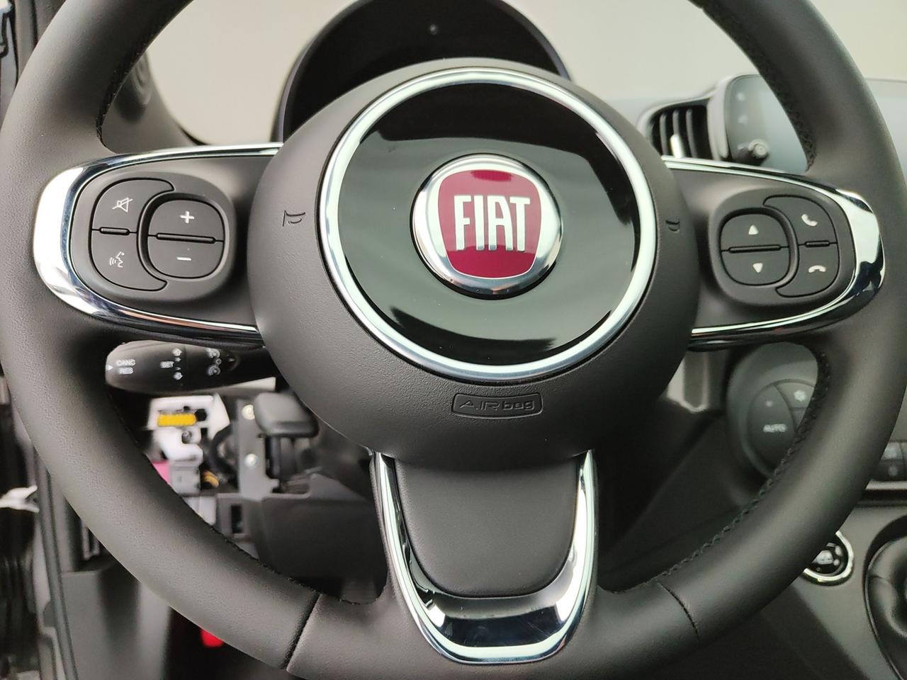 FIAT 500 III 2015 1.0 70CV HYBRID DOLCEVITA