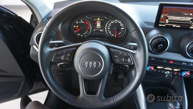 AUDI Q2 30 TDI S tronic Business