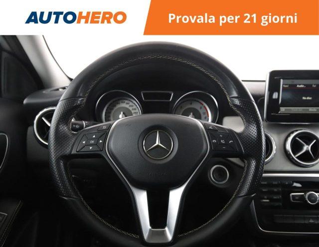 MERCEDES-BENZ GLA 200 CDI Sport