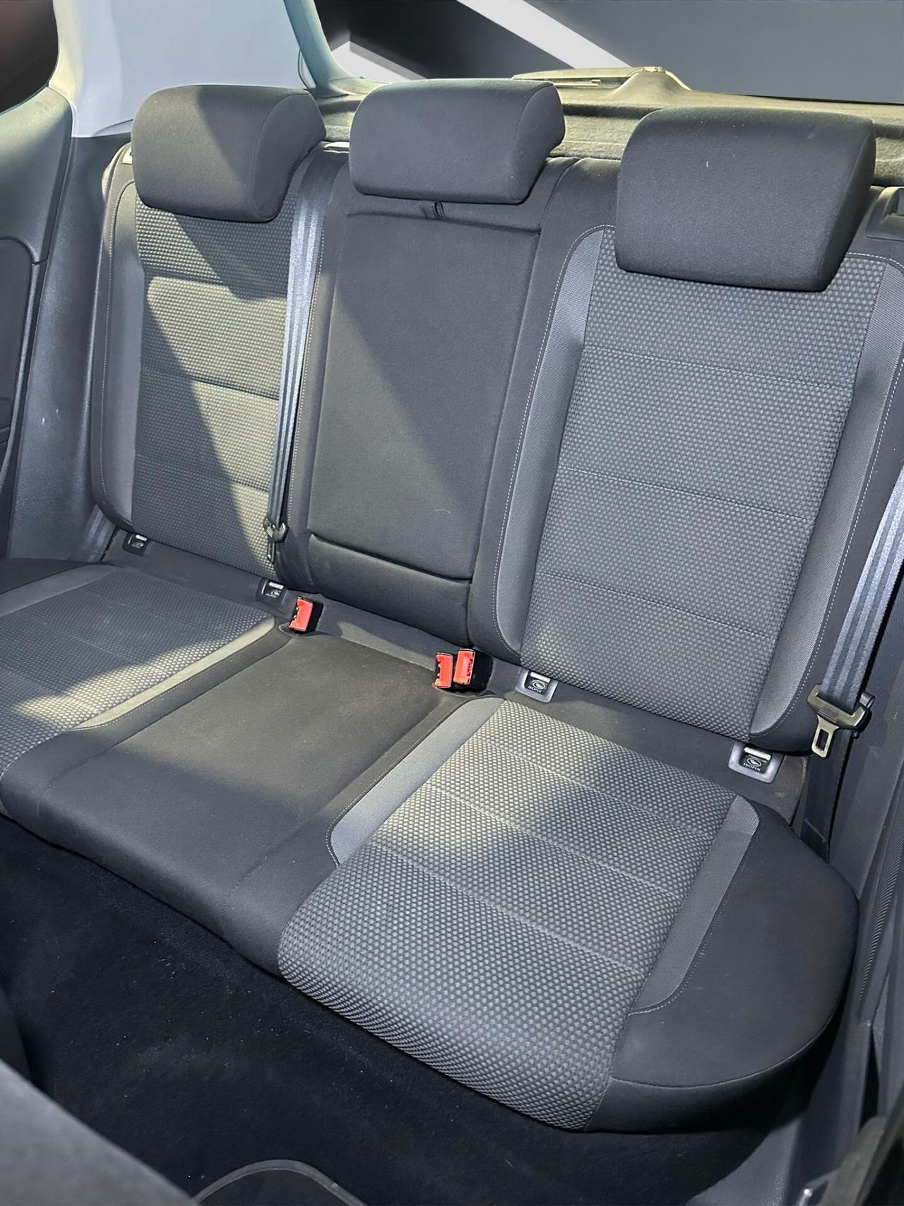 Volkswagen Golf 1.6 TDI Comfortline BLUEMOTION TECH