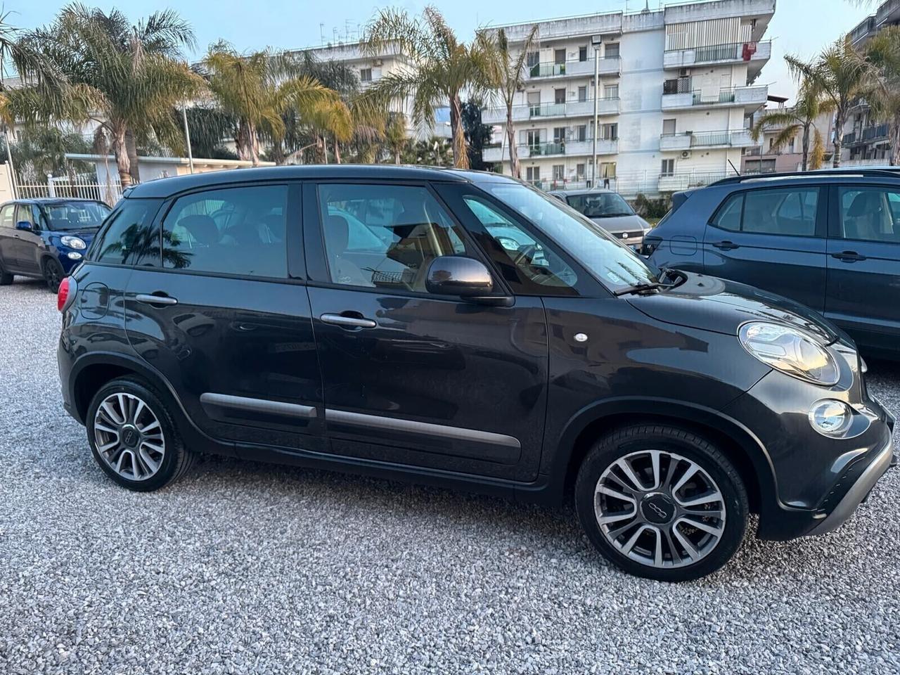 Fiat 500L 1.3 Multijet 95 CV Dualogic Cross
