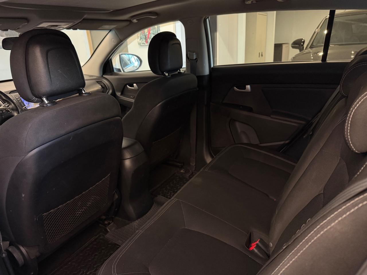 ER684HL KIA Sportage 3a serie (2010) Sportage 1.7 CRDI VGT 2WD Class (85 kw) Valore di listino: € 26100