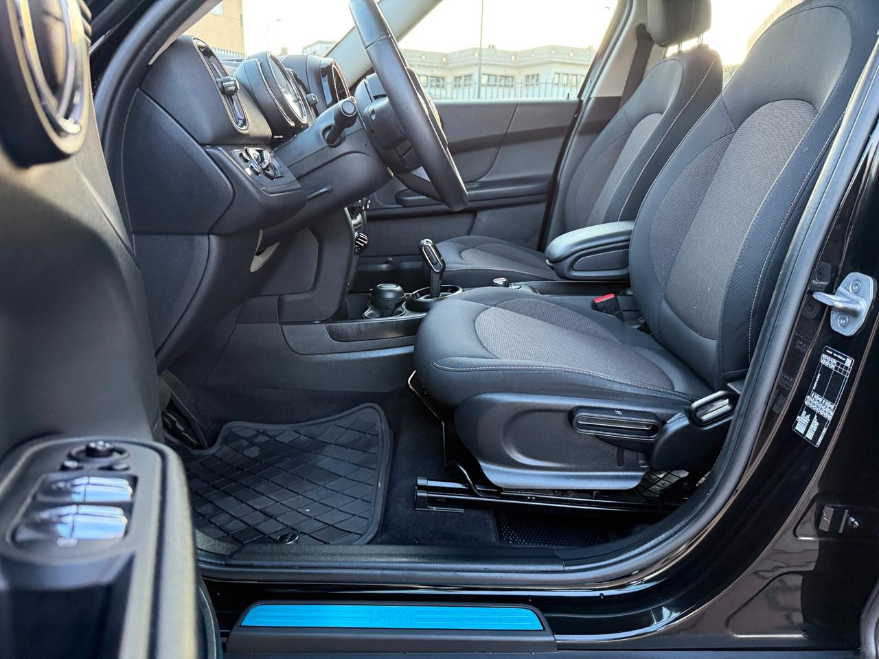 Mini Cooper Countryman Mini 1.5 Cooper JCW Countryman Total Black