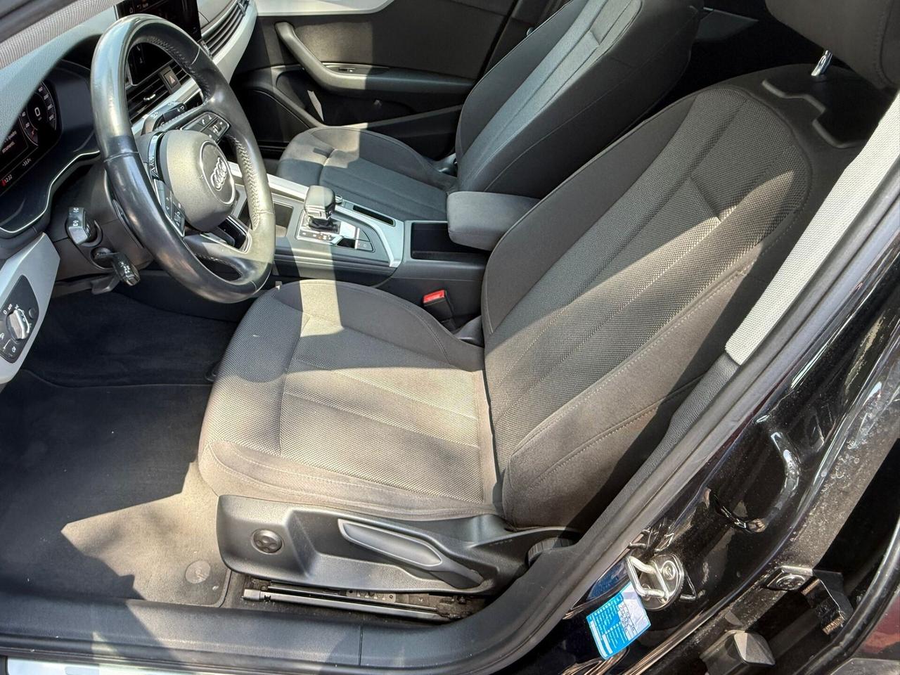Audi A4 Avant 40 TDI S tronic S line edition