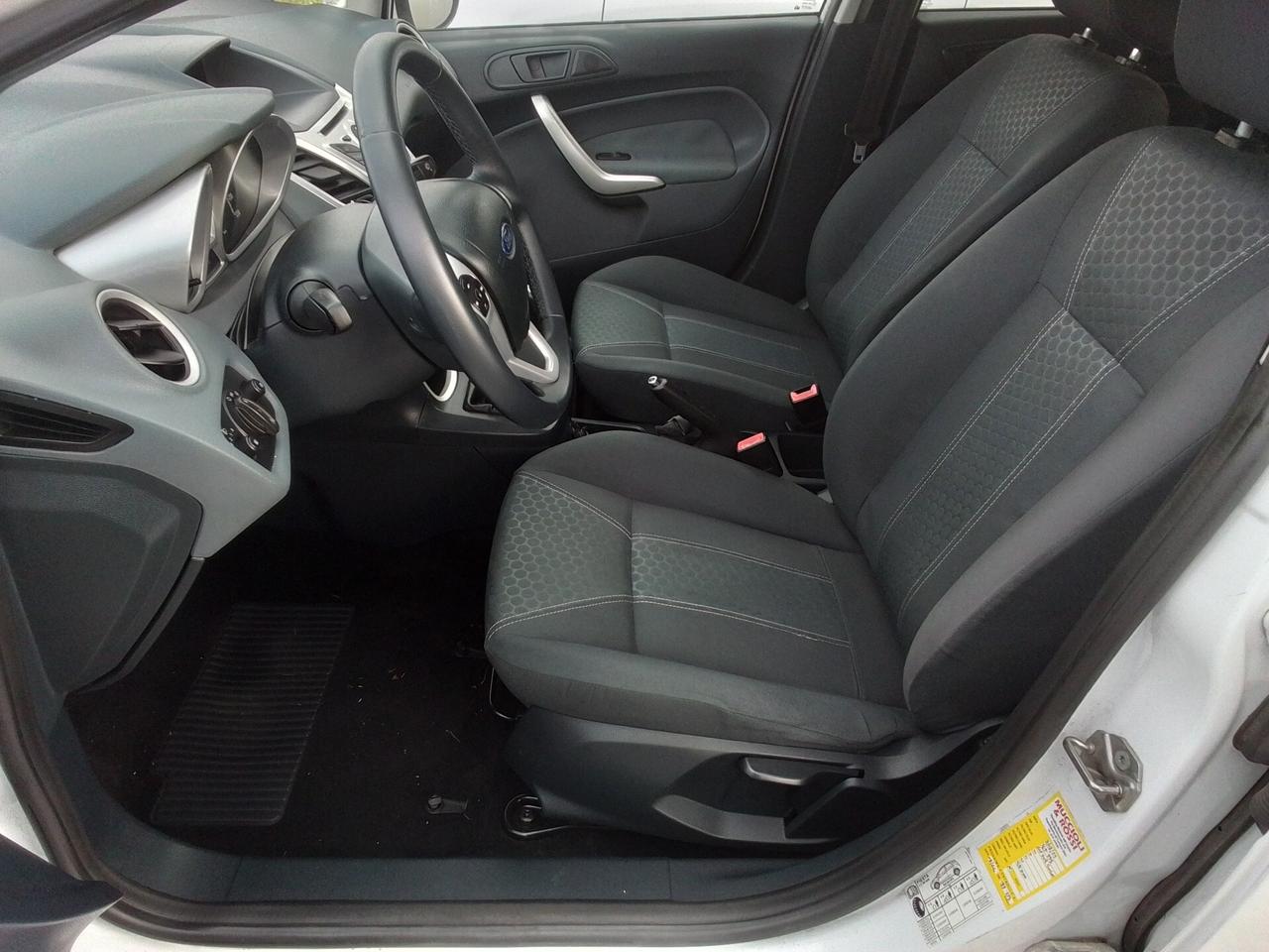 Ford Fiesta Titanium 1.4 GPL 97cv