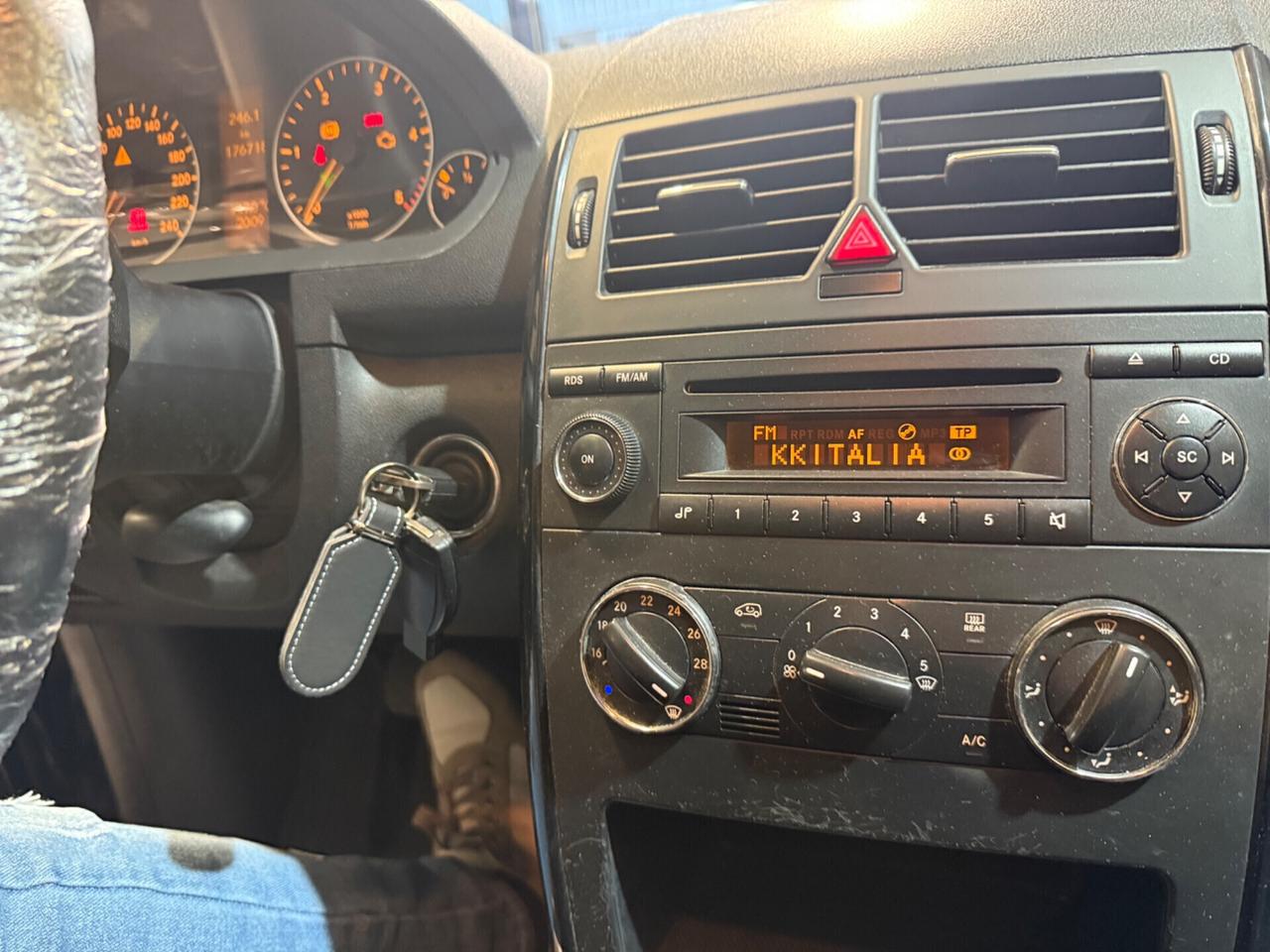 Mercedes-benz A 180 A 180 CDI BlueEFFICIENCY Sport