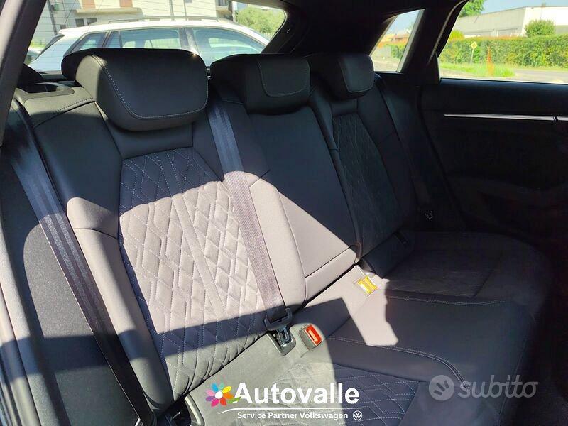 Audi A3 Sportback 35 2.0 tdi S line Edition s...