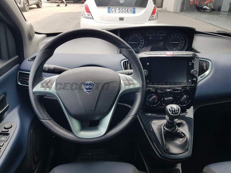 Lancia Ypsilon Ypsilon 1.0 firefly hybrid Platino s&s 70cv