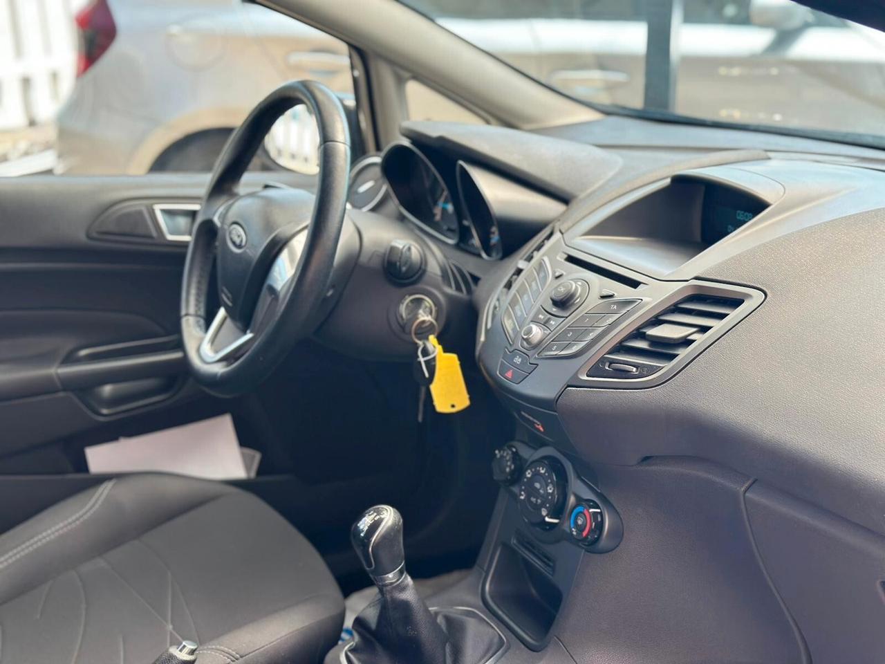 Ford Fiesta 1.0 80CV 5 porte Titanium