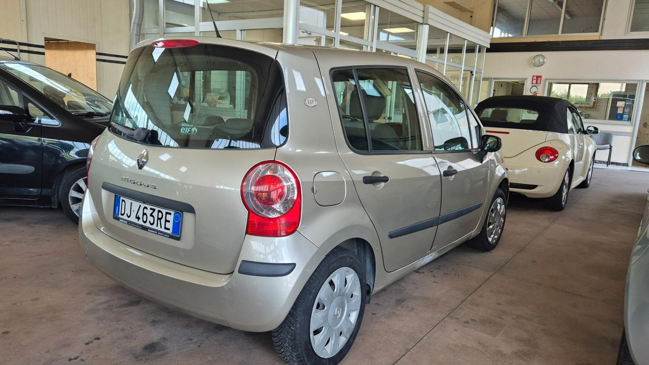 Renault Modus 1.2 16V Grazia
