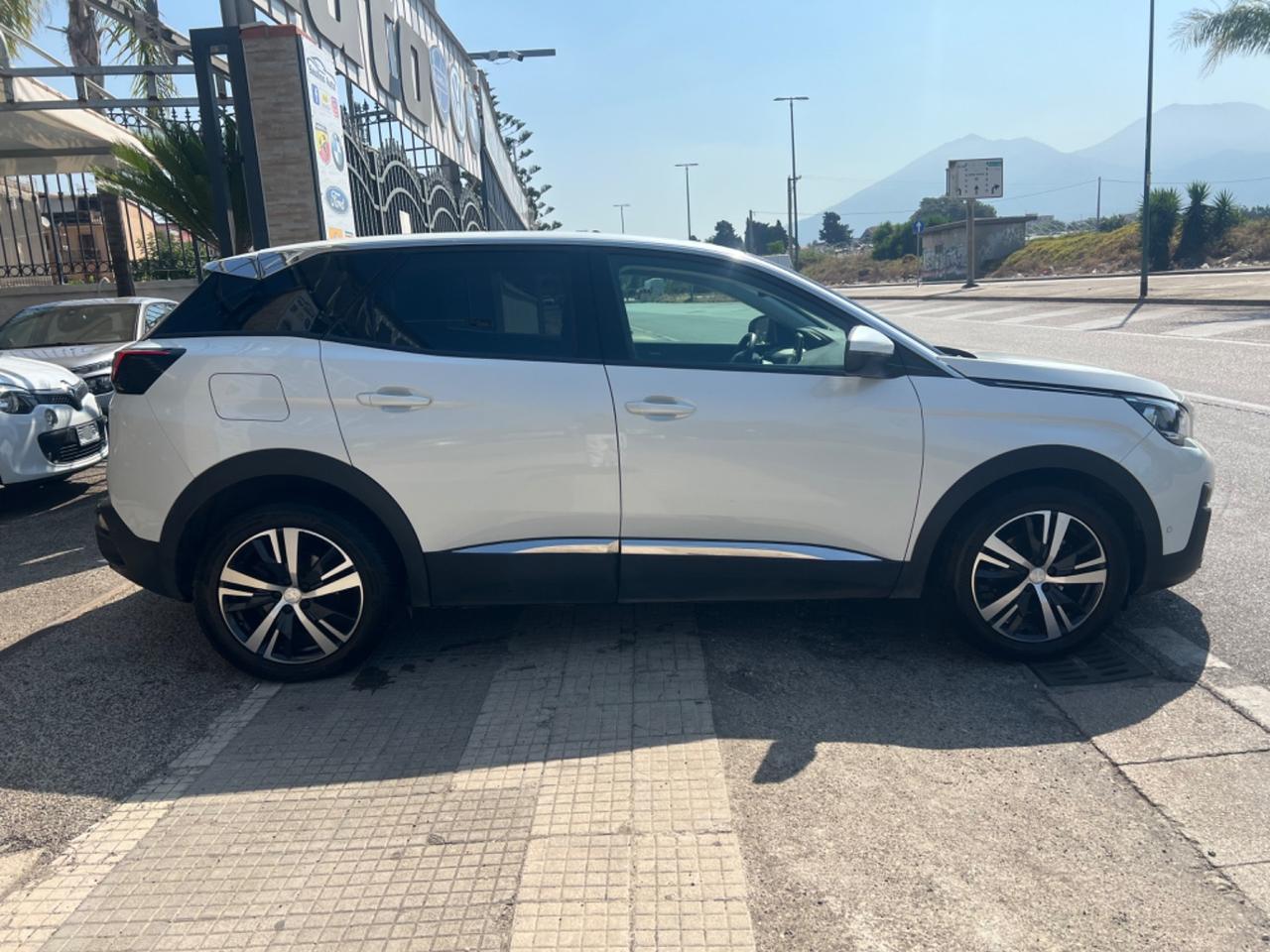 Peugeot 3008 BlueHDi 130 S&S EAT8 Allure