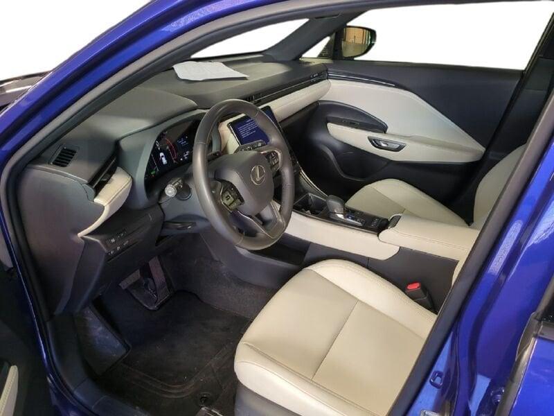 Lexus LBX 1.5 Hybrid 136 Elegant 2WD