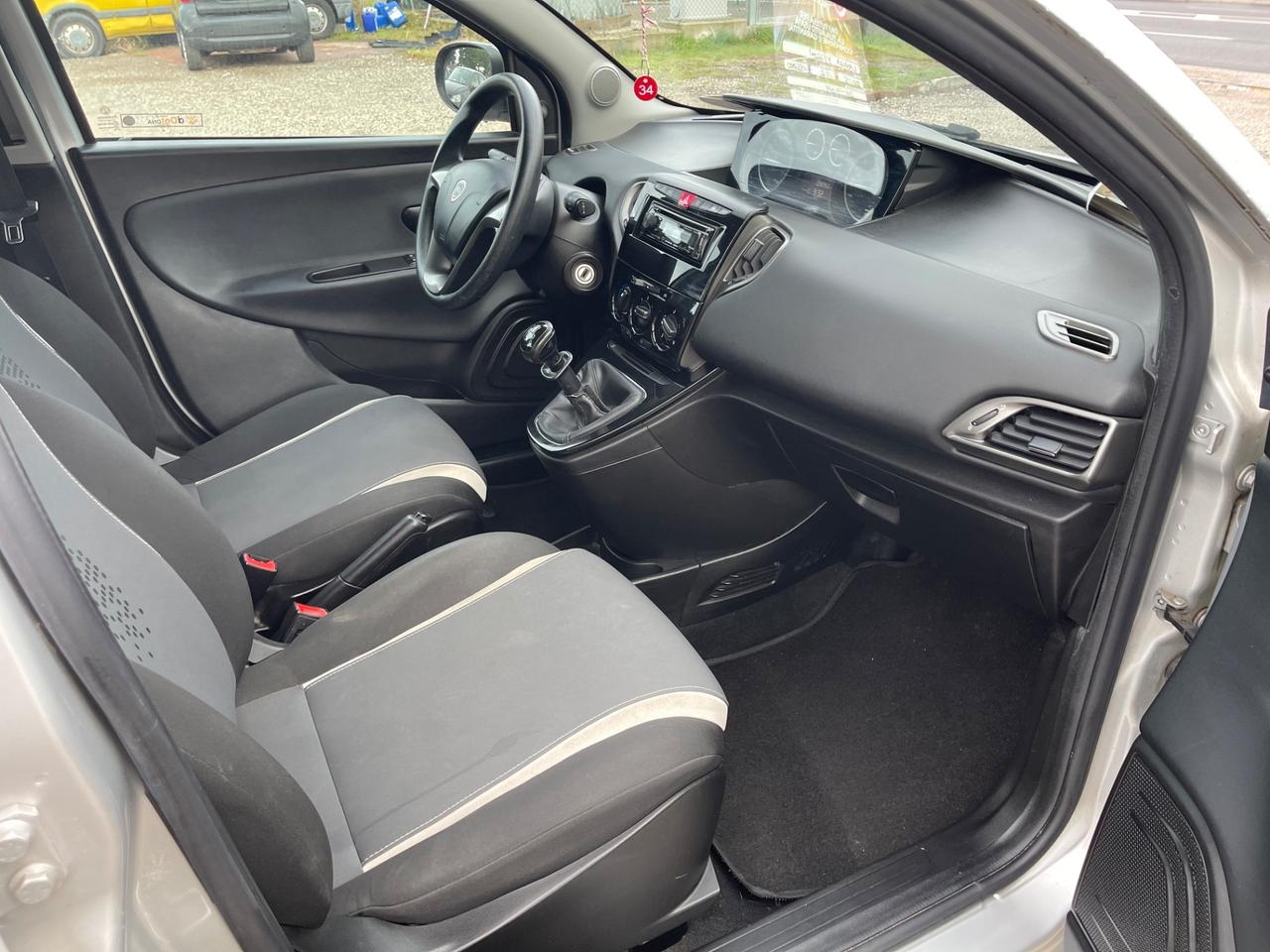 Lancia Ypsilon 1.2 69 CV 5 porte Elle