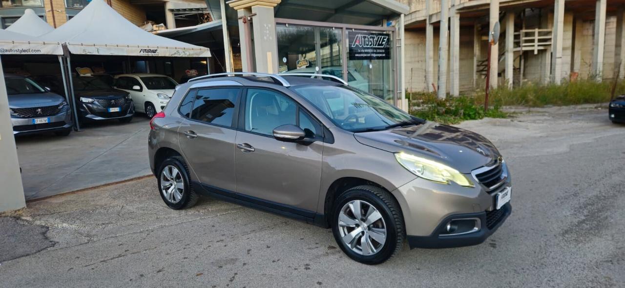 Peugeot 2008 BlueHDi 100cv Allure