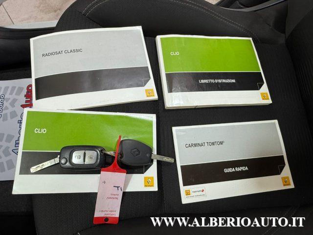 RENAULT Clio 1.2 16V 5 porte Live!