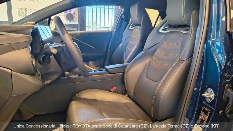 Toyota C-HR 2.0 HV Lounge Premiere